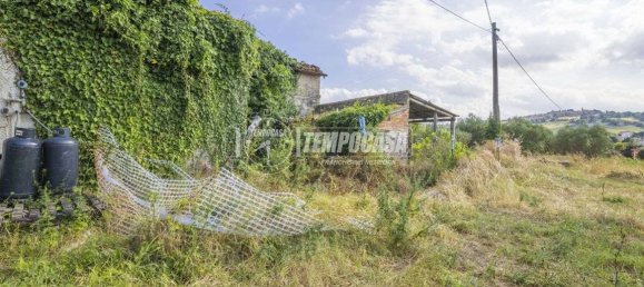 Casa de 2 dormitorios en Loro Piceno, Italy No. 337869 12