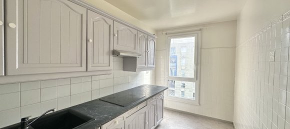 Apartamento de 4 dormitorios en Noisy-le-Grand, France No. 169208 14
