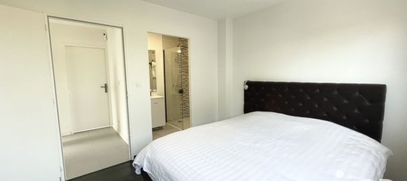 Casa de 3 dormitorios en Pessac, France No. 342359 10