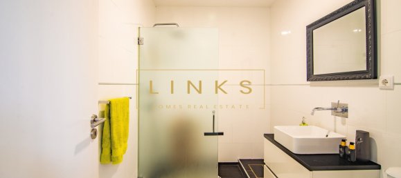 4 bedrooms Villa in Funchal, Portugal No. 213114 22