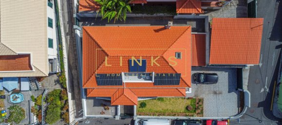 4 bedrooms Villa in Funchal, Portugal No. 213114 6