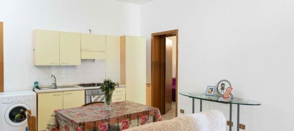 4-Zimmer Wohnung in Piacenza, Italy, Nr. 63752 3
