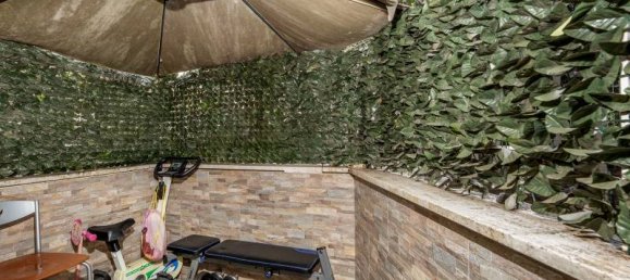 2 chambres Appartement à Rome, Italy No. 85706 4