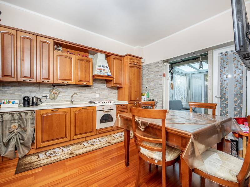 2 chambres Appartement à Rome, Italy No. 85706