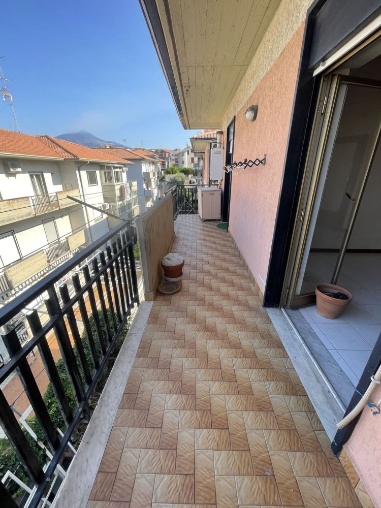 Квартира с 5 комнатами в Маскалуча, Италия № 301893