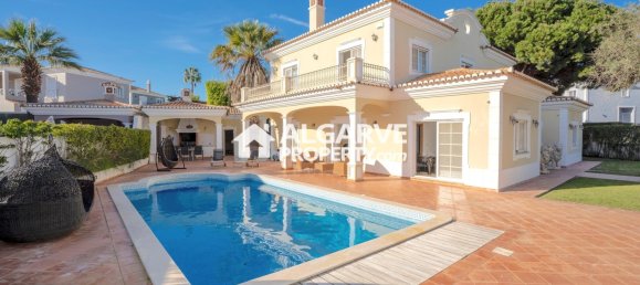 4 bedrooms Villa in Almancil, Portugal No. 103099 9