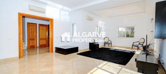 4 bedrooms Villa in Almancil, Portugal No. 103099 24