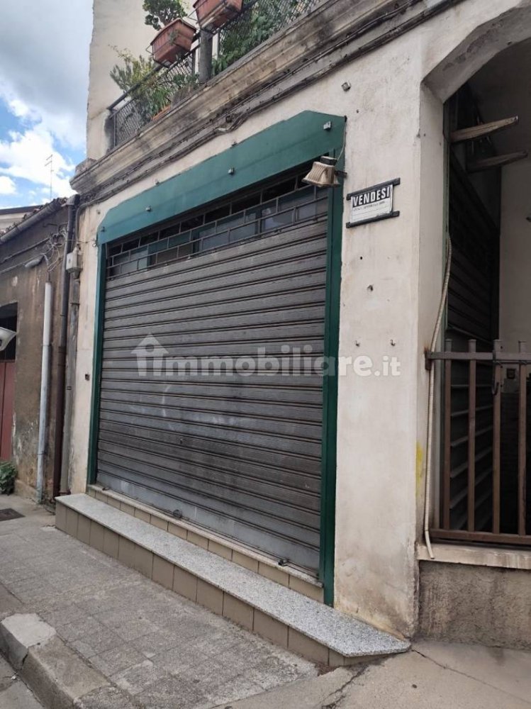 1 room Commercial property in Castrovillari, Italy No. 343138