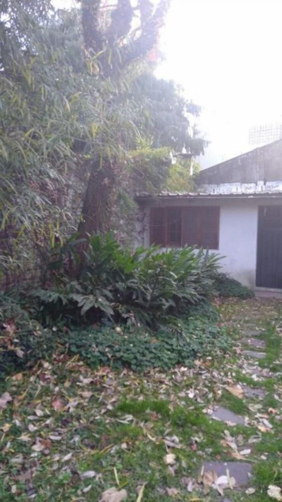 4 bedrooms House in Quilmes, Argentina No. 7708