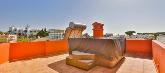 4 bedrooms House in Quarteira, Portugal No. 103847 6