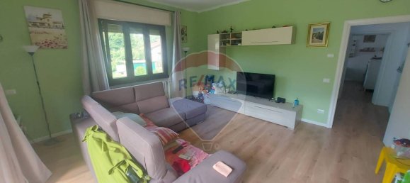 3 bedrooms House in Cuvio, Italy No. 288166 4