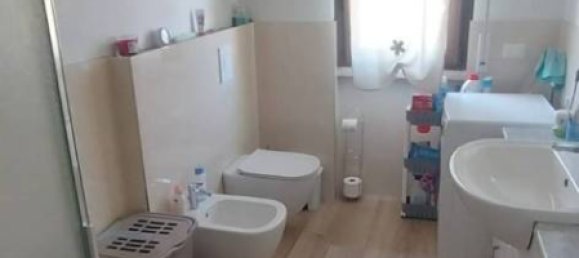 3 bedrooms House in Cuvio, Italy No. 288166 18