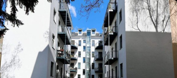 4 rooms Apartment in Friedenau, Germany No. 318829 19