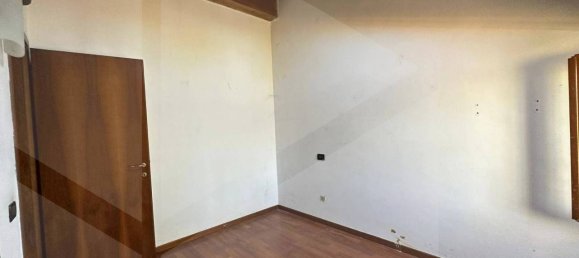 2 rooms Apartment in Vicenza, Italy No. 21281 7