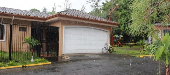 3 bedrooms House in Curridabat, Costa Rica No. 156 2