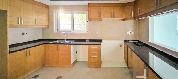 5 bedrooms Villa in Jumeirah Park, UAE No. 95262 4