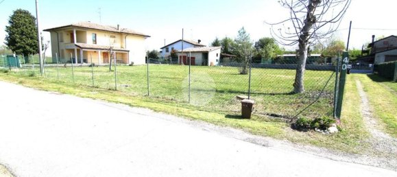 950m² Land in Colorno, Italy No. 90703 18