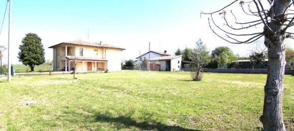 950m² Land in Colorno, Italy No. 90703 17