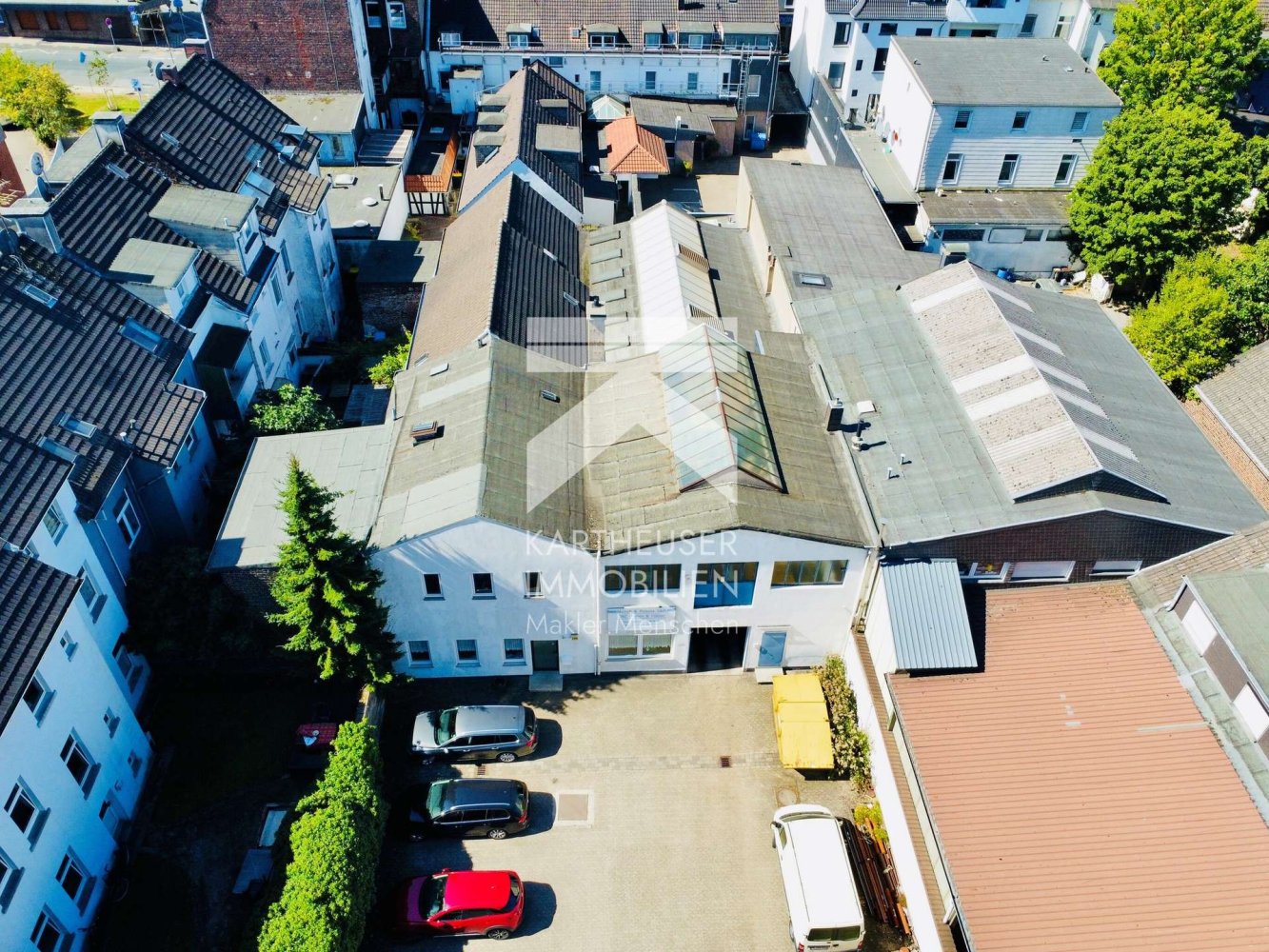 Propriété commerciale à Mettmann, Germany 592m² No. 318275