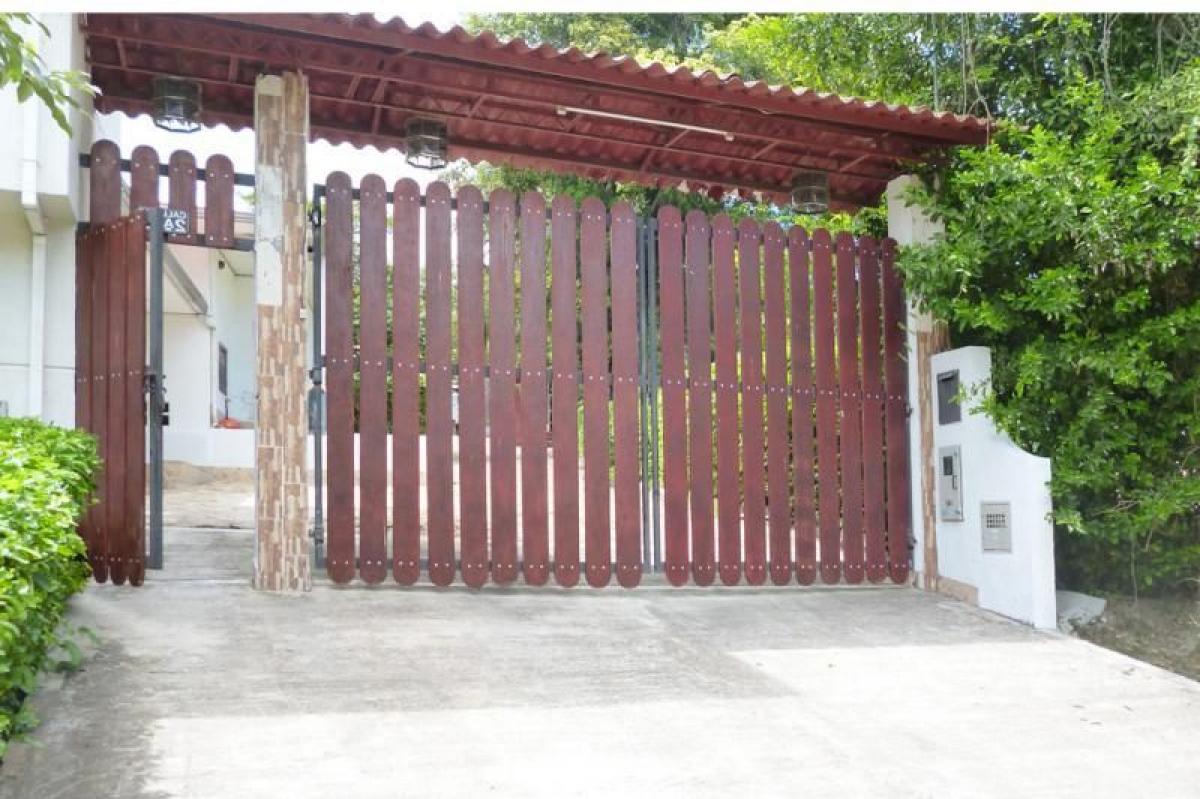 10 bedrooms House in Cundinamarca, Colombia No. 7116