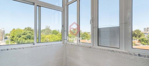 3 bedrooms Apartment in Cascais, Portugal No. 66836 12