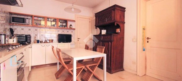3 bedrooms Villa in Pescara, Italy No. 210892 14