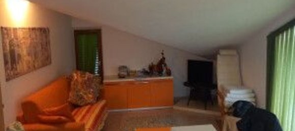 4 rooms Apartment in Giugliano in Campania, Italy No. 227035 3