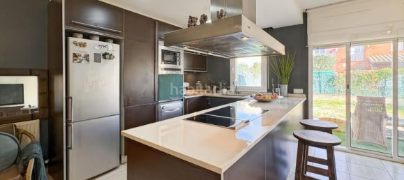 4 غرف نوم منزل في Empuriabrava, Spain رقم 79712 9