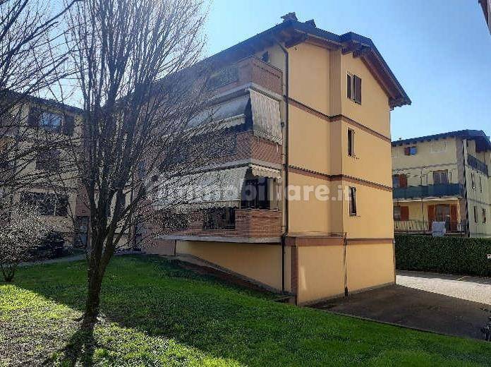 4 Schlafzimmer Wohnung in Truccazzano, Italy, Nr. 276196