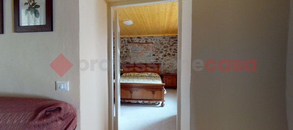 4 rooms Apartment in Bagni di Lucca, Italy No. 233366 4