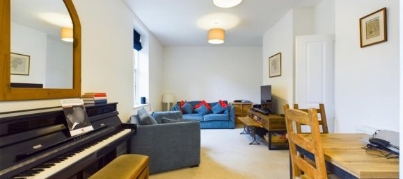 2 Schlafzimmer Wohnung in Bordon, United Kingdom, Nr. 13835 3