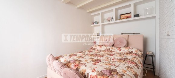 3-Zimmer Doppelhaus in Milan, Italy, Nr. 264892 6