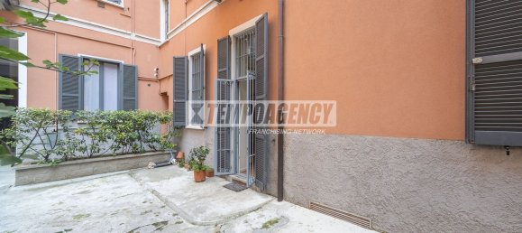 3-Zimmer Doppelhaus in Milan, Italy, Nr. 264892 35