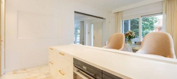 10 rooms Villa in Arese, Italy No. 35347 4