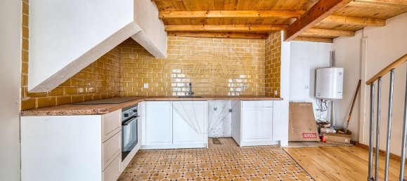 2 bedrooms House in Santarem, Portugal No. 182722 2