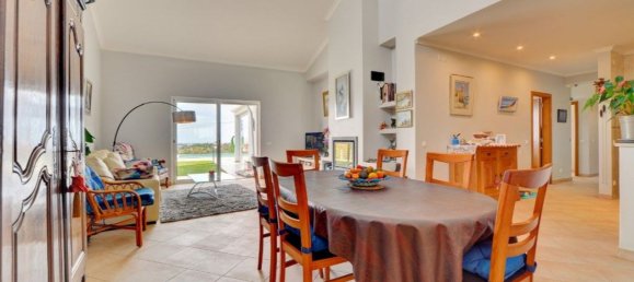 3 Schlafzimmer Haus in Loule, Portugal, Nr. 23297 16