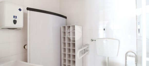 Studio in San Benedetto del Tronto, Italy No. 225009 8