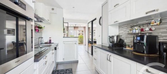 3 Schlafzimmer Wohnung in La Valette-du-Var, France, Nr. 318635 6