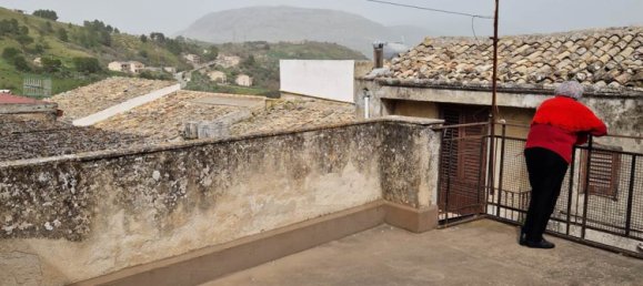 7-Zimmer Haus in Giuliana, Italy, Nr. 275531 3