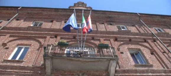 4 bedrooms Apartment in Chivasso, Italy No. 339619 6