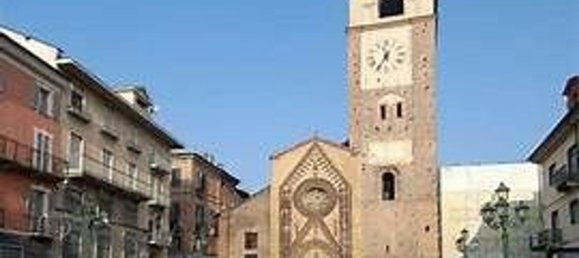 4 bedrooms Apartment in Chivasso, Italy No. 339619 14