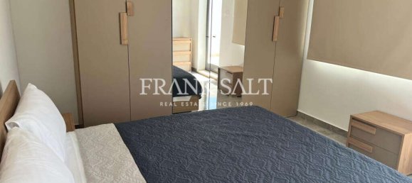 3 bedrooms Penthouse in Saint Julian's, Malta No. 7350 4