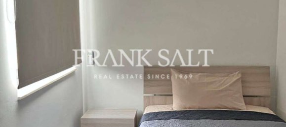 3 bedrooms Penthouse in Saint Julian's, Malta No. 7350 5