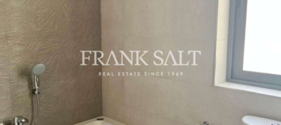 3 bedrooms Penthouse in Saint Julian's, Malta No. 7350 8