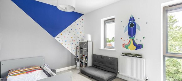 4 bedrooms House in London, United Kingdom No. 12902 14