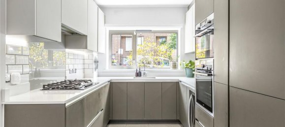 4 bedrooms House in London, United Kingdom No. 12902 8