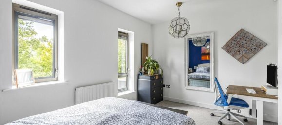 4 bedrooms House in London, United Kingdom No. 12902 11