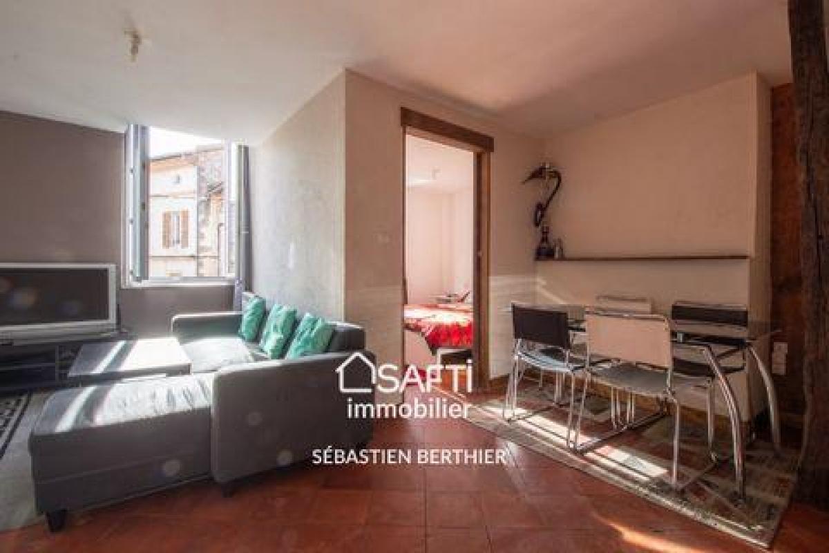 Estudio en Lavaur, France No. 34395