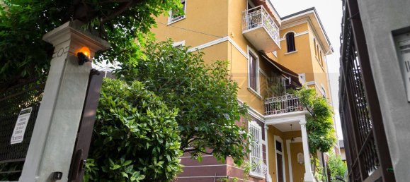 Apartamento T3 em Cusano Milanino, Italy N.º 361575 2