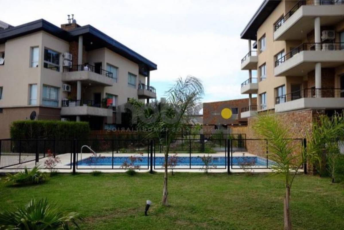 2 bedrooms Apartment in Berazategui, Argentina No. 5424
